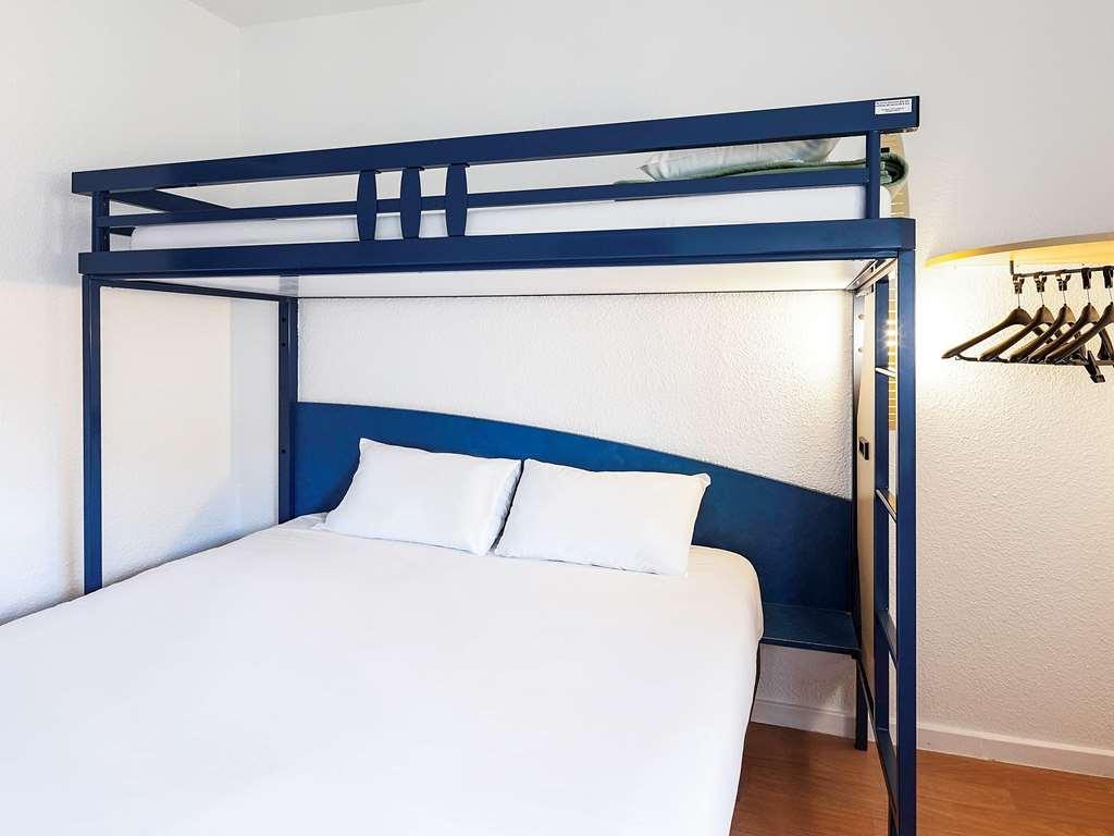 Ibis Budget Agen Exteriör bild